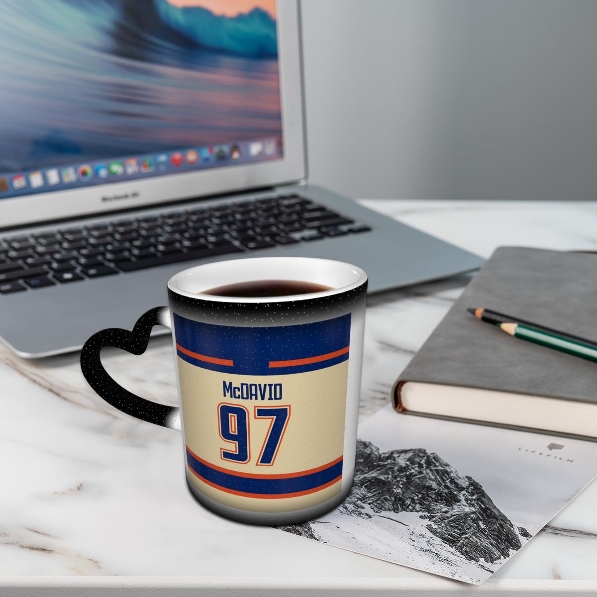 Alternative To Coffee And Tea - Connor McDavid Alternative Tasse Lustige Keramik-Kaffeetassen