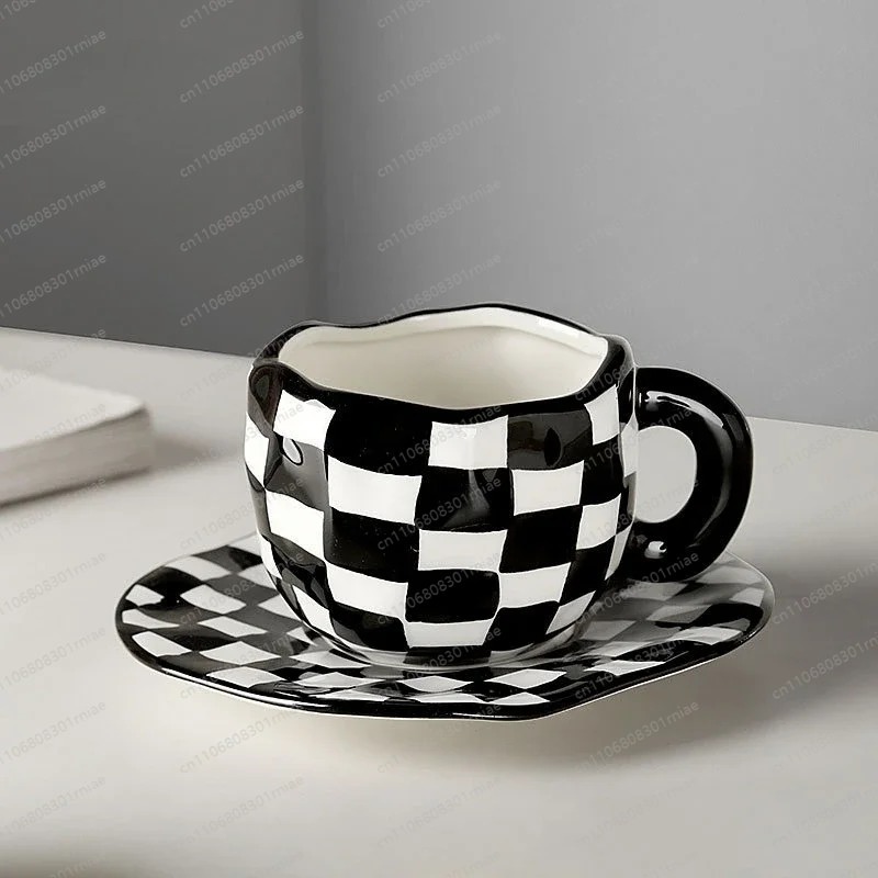 250ml Schwarz-Weiß Alternieren – Alternative To Coffee And Tea Bewertung und Preis