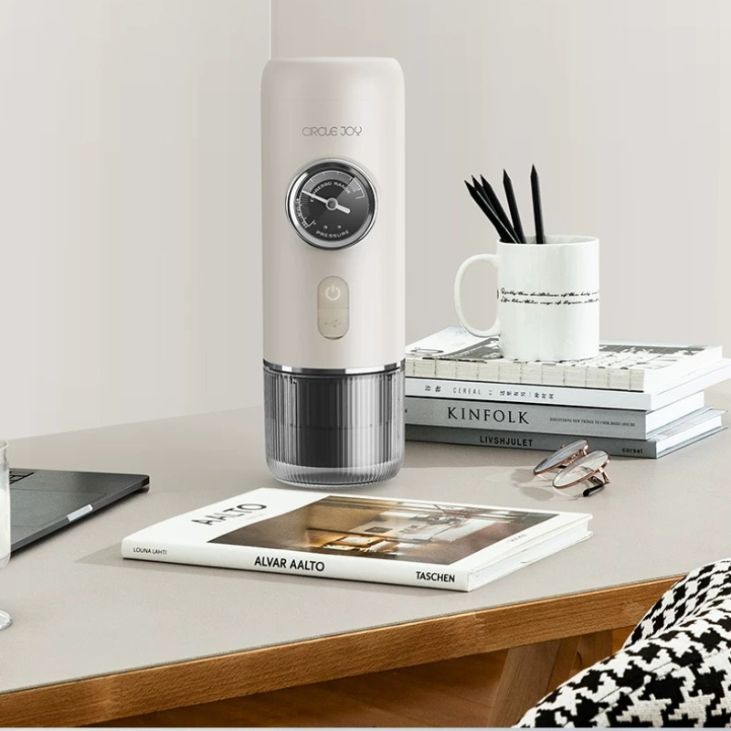 Tragbare Espressomaschine mit  – Coffee & Tea - Pastry Góc Xanh Bewertung und Preis